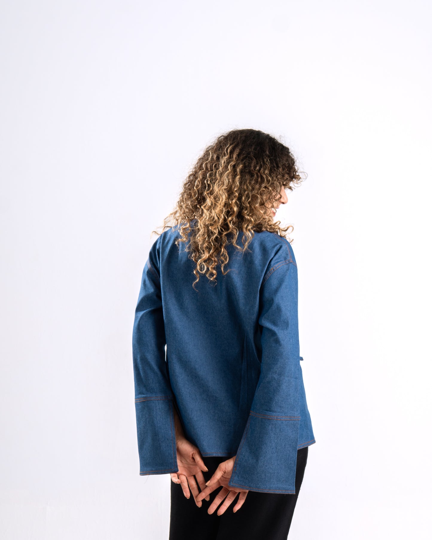 The Ribbon Denim shirt